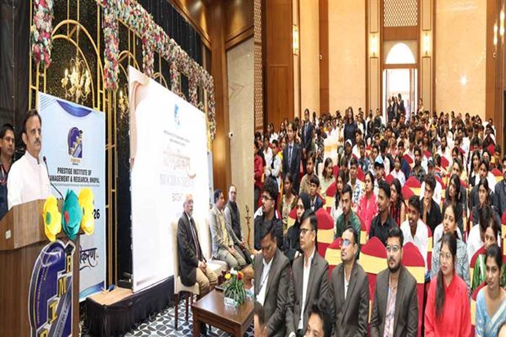 ऊंचाई पर पहुंचना कठिन नहीं, ऊंचाई पर बने रहना चुनौतीपूर्ण है : उप मुख्यमंत्री शुक्ल ऊंचाई पर पहुंचना कठिन नहीं, ऊंचाई पर बने रहना चुनौतीपूर्ण है : उप मुख्यमंत्री शुक्ल