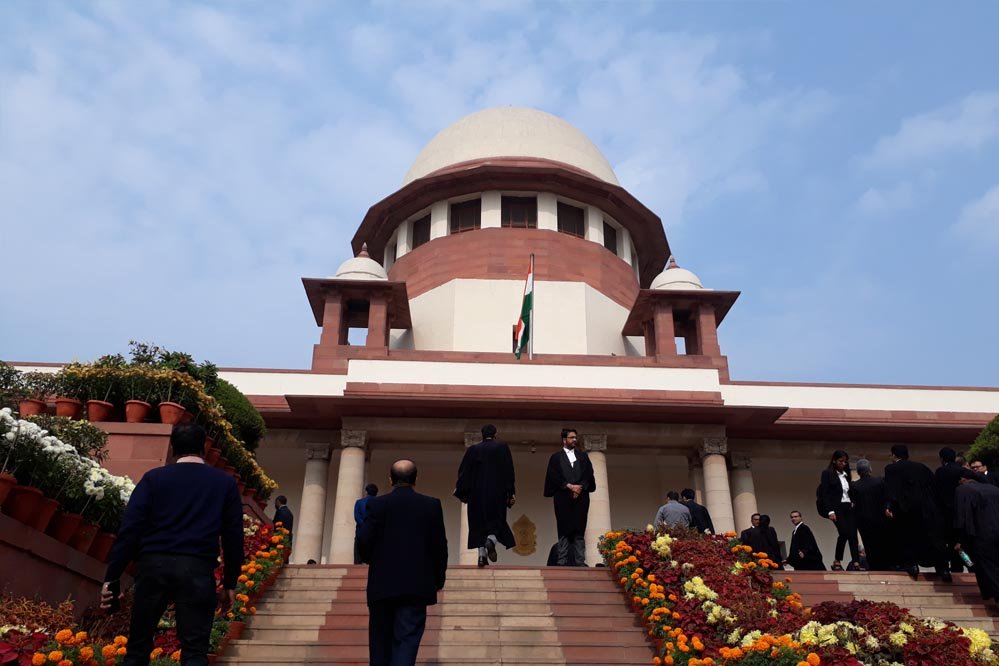 न्यायिक अधिकारियों की रिटायरमेंट उम्र बढ़ी, सुप्रीम कोर्ट ने 60 से 62 साल करने का दिया आदेश न्यायिक अधिकारियों की रिटायरमेंट उम्र बढ़ी, सुप्रीम कोर्ट ने 60 से 62 साल करने का दिया आदेश