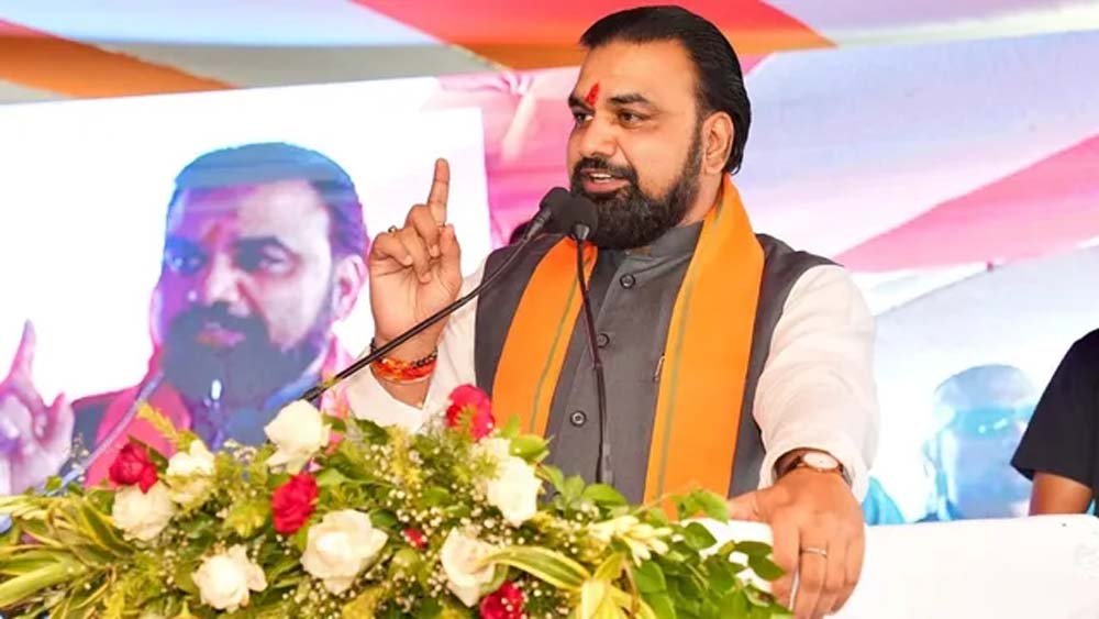 बिहार में ग्रामीणों को बड़ी राहत, पक्के-अर्द्धपक्के मकानों से होल्डिंग टैक्स वसूली का फैसला वापस होगा बिहार में ग्रामीणों को बड़ी राहत, पक्के-अर्द्धपक्के मकानों से होल्डिंग टैक्स वसूली का फैसला वापस होगा