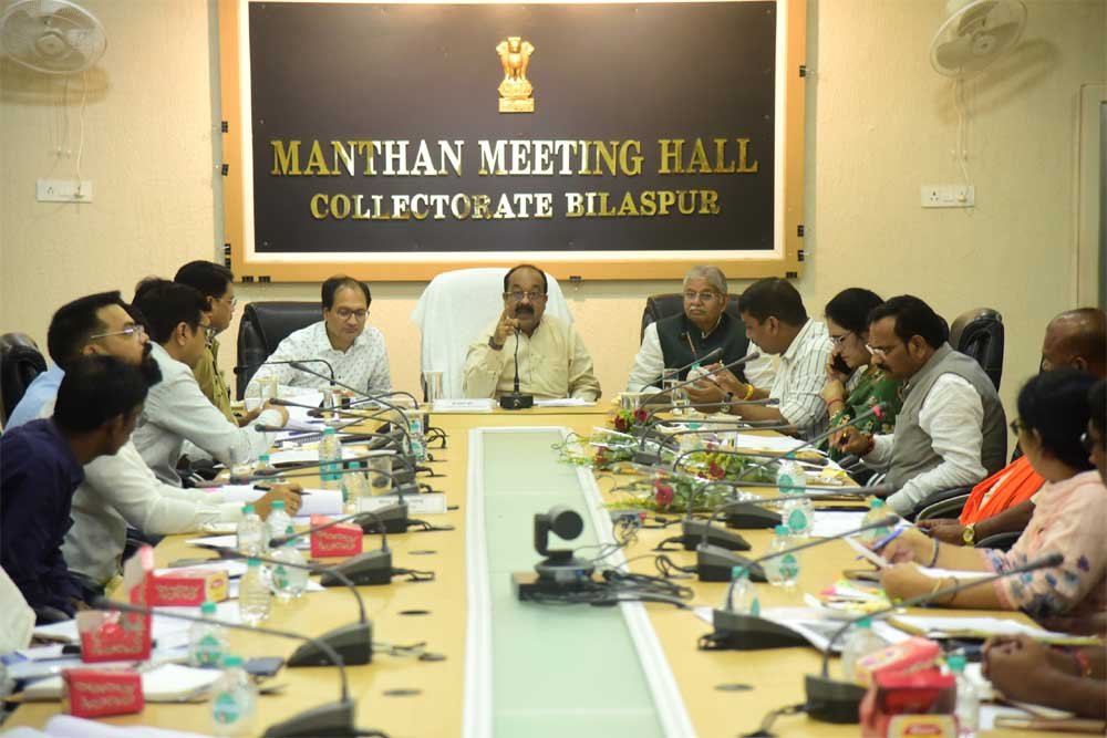 सेवा संकल्प अभियान : उप मुख्यमंत्री अरुण साव ने तैयारियों की समीक्षा की सेवा संकल्प अभियान : उप मुख्यमंत्री अरुण साव ने तैयारियों की समीक्षा की