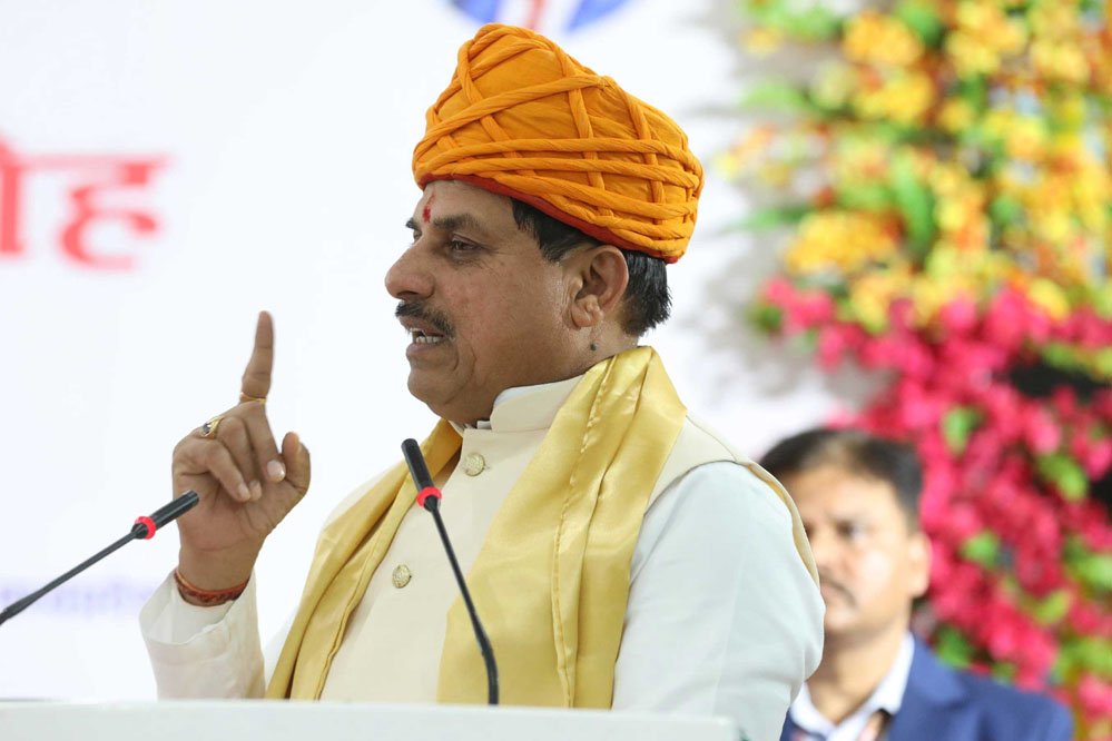 सुरक्षित सफर और ग्रीन मोबिलिटी हमारी प्राथमिकता : मुख्यमंत्री डॉ. यादव सुरक्षित सफर और ग्रीन मोबिलिटी हमारी प्राथमिकता : मुख्यमंत्री डॉ. यादव
