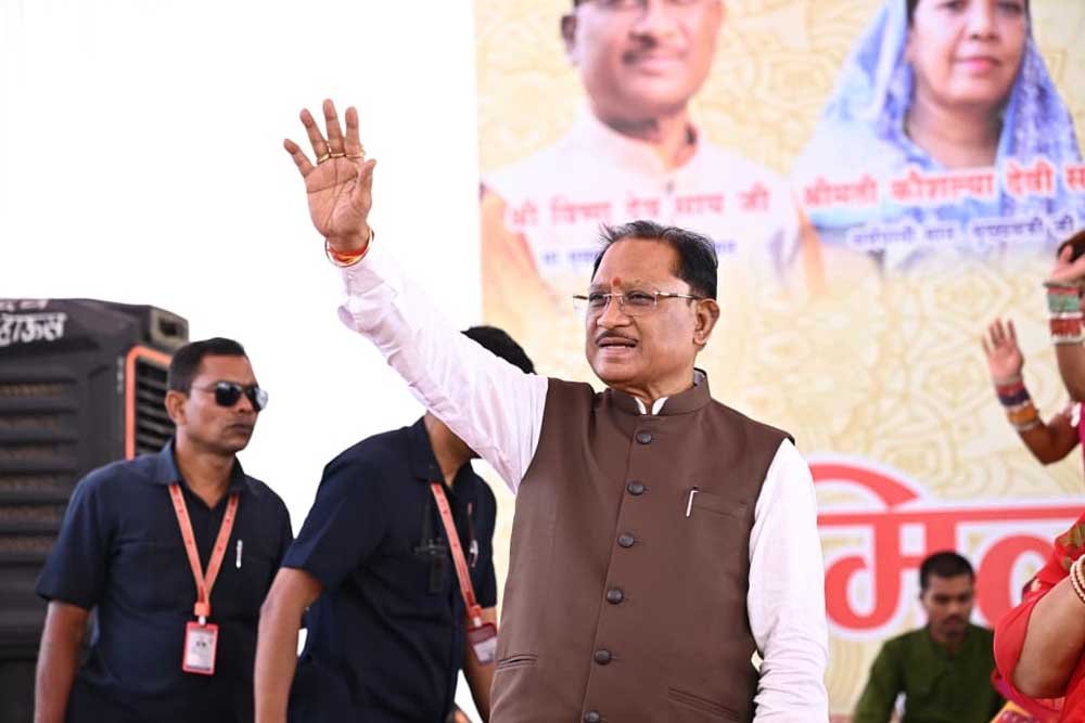 माताओं-बहनों का सम्मान, सुरक्षा और आर्थिक सशक्तिकरण हमारी सर्वोच्च प्राथमिकता : मुख्यमंत्री विष्णु देव साय माताओं-बहनों का सम्मान, सुरक्षा और आर्थिक सशक्तिकरण हमारी सर्वोच्च प्राथमिकता : मुख्यमंत्री विष्णु देव साय