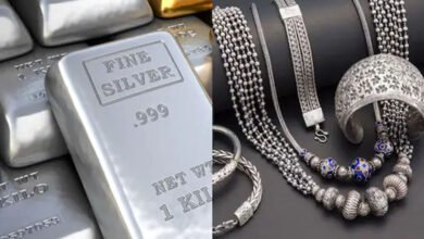 Silver Price Fall: चांदी के दाम में बड़ी गिरावट, ₹2200 से ज्यादा सस्ती Silver Price Fall: चांदी के दाम में बड़ी गिरावट, ₹2200 से ज्यादा सस्ती