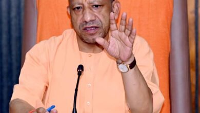शिक्षा में राजनीति का कोई स्थान नहीं: सीएम योगी