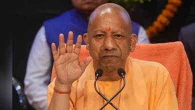 नकारात्मक ताकतें जाति के नाम पर समाज और महापुरुषों को बांटेंगी, हमें विभाजन नहीं होने देना है: मुख्यमंत्री नकारात्मक ताकतें जाति के नाम पर समाज और महापुरुषों को बांटेंगी, हमें विभाजन नहीं होने देना है: मुख्यमंत्री