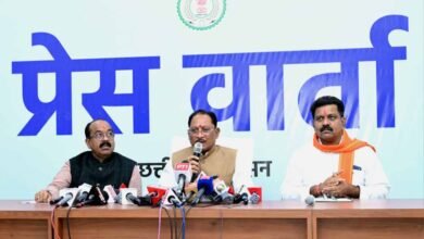 छत्तीसगढ़ कैबिनेट के बड़े फैसले: पूर्व अग्निवीरों को आरक्षक भर्ती में मिलेगा मौका, विभाग का नाम भी बदलेगा छत्तीसगढ़ कैबिनेट के बड़े फैसले: पूर्व अग्निवीरों को आरक्षक भर्ती में मिलेगा मौका, विभाग का नाम भी बदलेगा