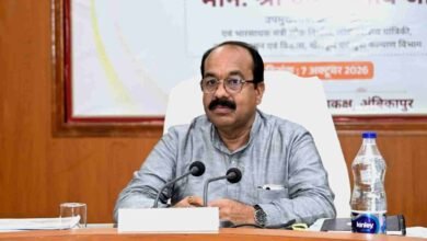 उप मुख्यमंत्री अरुण साव ने की विकास कार्यों की प्रगति और योजनाओं के क्रियान्वयन की समीक्षा उप मुख्यमंत्री अरुण साव ने की विकास कार्यों की प्रगति और योजनाओं के क्रियान्वयन की समीक्षा