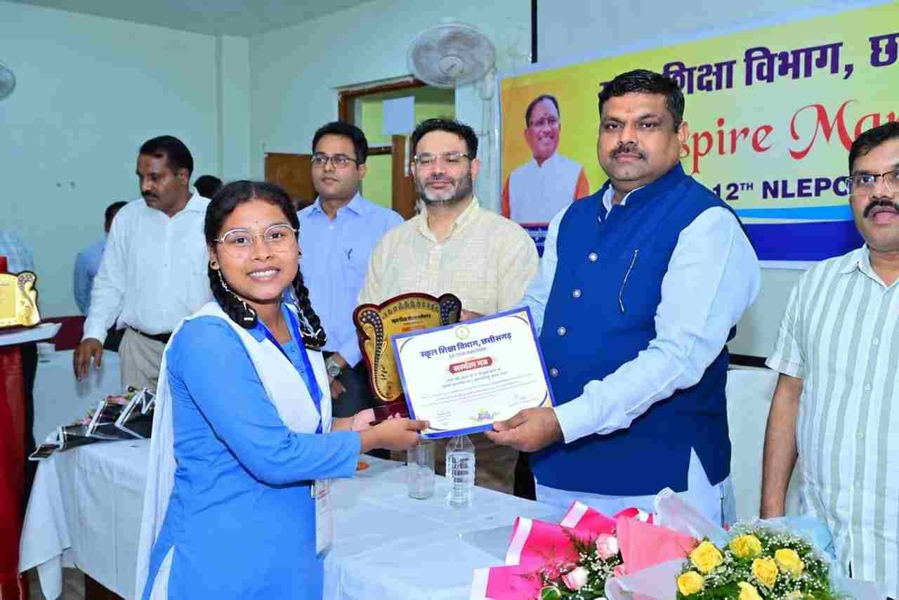 इंस्पायर अवार्ड योजना से बच्चों में नवाचार और वैज्ञानिक सोच को मिल रहा प्रोत्साहन – शिक्षा मंत्री गजेन्द्र यादव इंस्पायर अवार्ड योजना से बच्चों में नवाचार और वैज्ञानिक सोच को मिल रहा प्रोत्साहन – शिक्षा मंत्री गजेन्द्र यादव