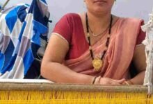 उन्नत उपकरण सहायता योजना से टोकेश्वरी साहू को बुनाई कार्य में मिली सहूलियत