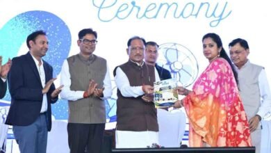 छत्तीसगढ़ में श्रम आधारित उद्योगों को बढ़ावा देकर युवाओं के लिए रोजगार के नए अवसर सृजित कर रही सरकार : मुख्यमंत्री विष्णु देव साय छत्तीसगढ़ में श्रम आधारित उद्योगों को बढ़ावा देकर युवाओं के लिए रोजगार के नए अवसर सृजित कर रही सरकार : मुख्यमंत्री विष्णु देव साय
