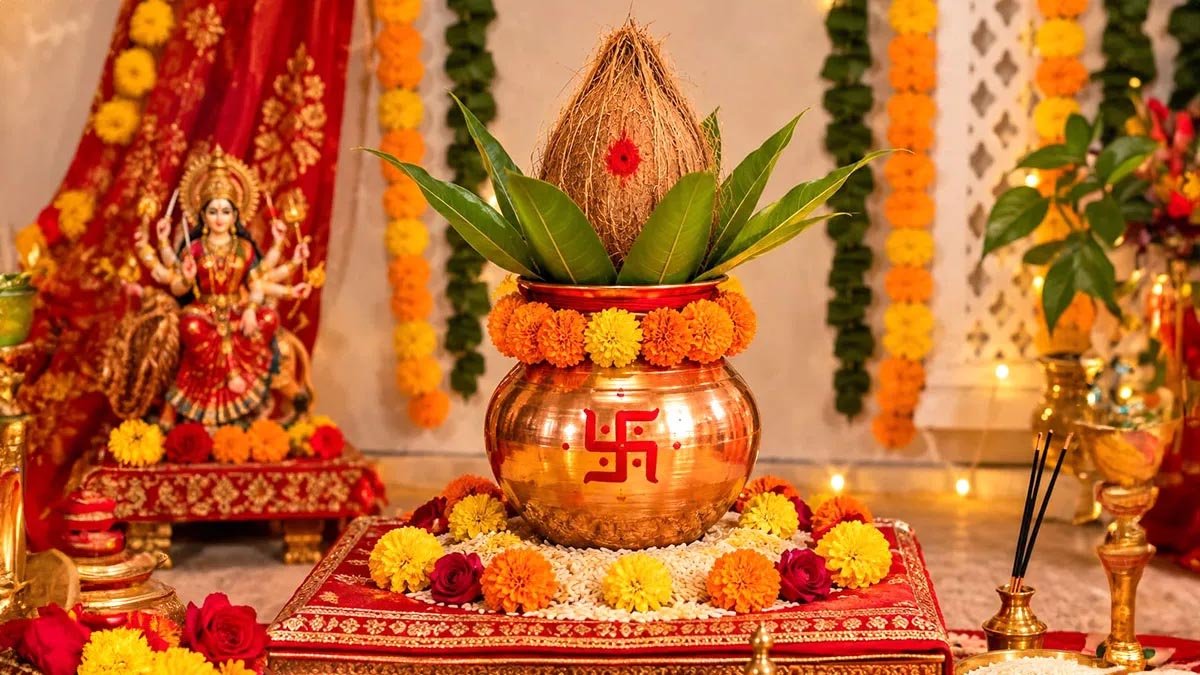 Shardiya Navratri 2026: घटस्थापना में कलश से जुड़ी न करें ये गलतियां, वरना नाराज हो सकती हैं माता रानी Shardiya Navratri 2026: घटस्थापना में कलश से जुड़ी न करें ये गलतियां, वरना नाराज हो सकती हैं माता रानी