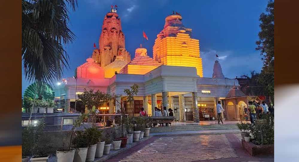 भोपाल के करुणाधाम आश्रम में स्थापित होगी MP की पहली 21 फीट ऊंची पंचमुखी महाकाली प्रतिमा भोपाल के करुणाधाम आश्रम में स्थापित होगी MP की पहली 21 फीट ऊंची पंचमुखी महाकाली प्रतिमा