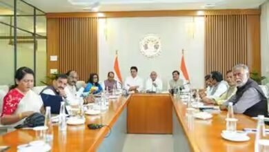 मोहन यादव की अध्यक्षता में BJP कोर ग्रुप की बैठक, खड़गे की टिप्पणी पर निंदा प्रस्ताव पारित मोहन यादव की अध्यक्षता में BJP कोर ग्रुप की बैठक, खड़गे की टिप्पणी पर निंदा प्रस्ताव पारित
