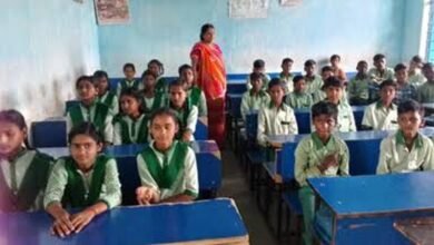 झारखंड के सरकारी स्कूलों में 2027-28 से बदलेंगी 3वीं, 4वीं और 9वीं की किताबें, जानें क्या होगा नया झारखंड के सरकारी स्कूलों में 2027-28 से बदलेंगी 3वीं, 4वीं और 9वीं की किताबें, जानें क्या होगा नया
