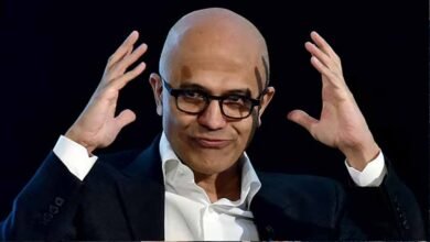 AI के बढ़ते खतरे से चिंतित Microsoft CEO सत्या नडेला, बोले- मशीन को रोकने के लिए जरूरी है इमरजेंसी ब्रेक AI के बढ़ते खतरे से चिंतित Microsoft CEO सत्या नडेला, बोले- मशीन को रोकने के लिए जरूरी है इमरजेंसी ब्रेक