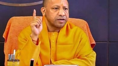 कानपुर में भाजपा नेता से 32 लाख की लूट, CM योगी ने खुद ली रिपोर्ट; थाना प्रभारी सस्पेंड कानपुर में भाजपा नेता से 32 लाख की लूट, CM योगी ने खुद ली रिपोर्ट; थाना प्रभारी सस्पेंड