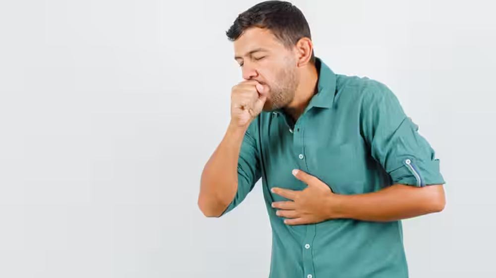 लगातार सूखी खांसी और सीढ़ियां चढ़ते फूलती है सांस? फेफड़ों की इस गंभीर बीमारी के हो सकते हैं संकेत लगातार सूखी खांसी और सीढ़ियां चढ़ते फूलती है सांस? फेफड़ों की इस गंभीर बीमारी के हो सकते हैं संकेत