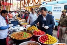 धनबाद में त्योहारों से पहले बड़ा खुलासा, चाट के छोले से लड्डू तक में मिला रासायनिक रंग