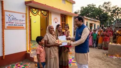 बदायूं में दिवाली से पहले 2,447 परिवारों को मिलेगा पक्का मकान, खाते में आएगी पहली किस्त बदायूं में दिवाली से पहले 2,447 परिवारों को मिलेगा पक्का मकान, खाते में आएगी पहली किस्त