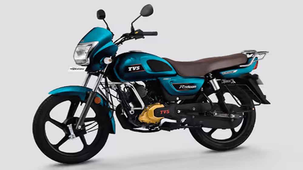 TVS Radeon का त्योहारी धमाका! 69 KM माइलेज वाली बाइक हुई अपडेट, टॉप वेरिएंट ₹7,500 सस्ता TVS Radeon का त्योहारी धमाका! 69 KM माइलेज वाली बाइक हुई अपडेट, टॉप वेरिएंट ₹7,500 सस्ता