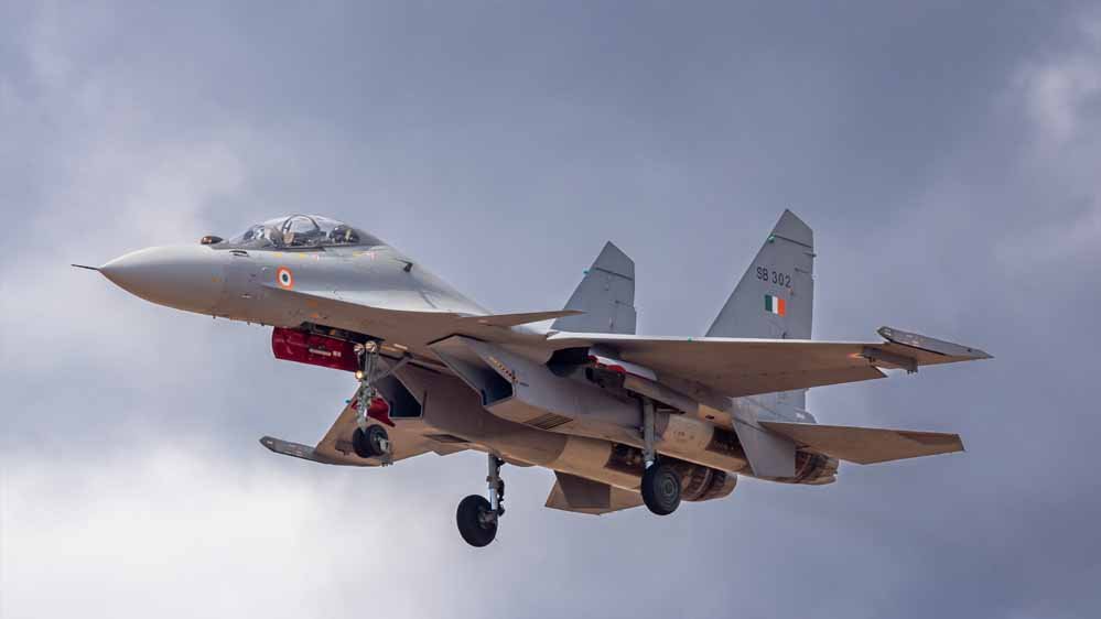 भारत ने भी अमेरिका को नहीं दिखाए अपने फाइटर जेट के सीक्रेट, Su-30MKI के रडार की ऐसे की सुरक्षा भारत ने भी अमेरिका को नहीं दिखाए अपने फाइटर जेट के सीक्रेट, Su-30MKI के रडार की ऐसे की सुरक्षा