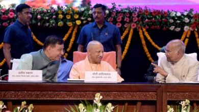 अभावों को ढाल नहीं, संघर्ष का मार्ग बनाया, रामनाथ कोविन्द की जीवन यात्रा हर भारतीय के लिए प्रेरणा: सीएम योगी अभावों को ढाल नहीं, संघर्ष का मार्ग बनाया, रामनाथ कोविन्द की जीवन यात्रा हर भारतीय के लिए प्रेरणा: सीएम योगी