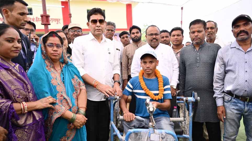 बलौदाबाजार को मॉडल विधानसभा बनाने के लिए प्रतिबद्ध- राजस्व मंत्री टंक राम वर्मा बलौदाबाजार को मॉडल विधानसभा बनाने के लिए प्रतिबद्ध- राजस्व मंत्री टंक राम वर्मा