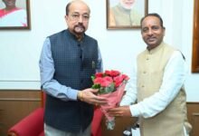 राज्यपाल डेका से छत्तीसगढ़ रेड क्रॉस समिति के अध्यक्ष ने की सौजन्य भेंट