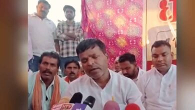 35 गांवों के आदिवासी भोपाल पहुंचकर CM मोहन यादव से करेंगे मुलाकात, वन विभाग की कार्रवाई का उठाएंगे मुद्दा 35 गांवों के आदिवासी भोपाल पहुंचकर CM मोहन यादव से करेंगे मुलाकात, वन विभाग की कार्रवाई का उठाएंगे मुद्दा