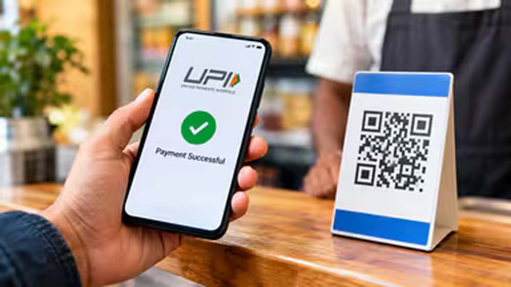 15 अक्टूबर से UPI के नियमों में बदलाव! ₹2,000 से ऊपर के पेमेंट पर लगेगा MDR 15 अक्टूबर से UPI के नियमों में बदलाव! ₹2,000 से ऊपर के पेमेंट पर लगेगा MDR