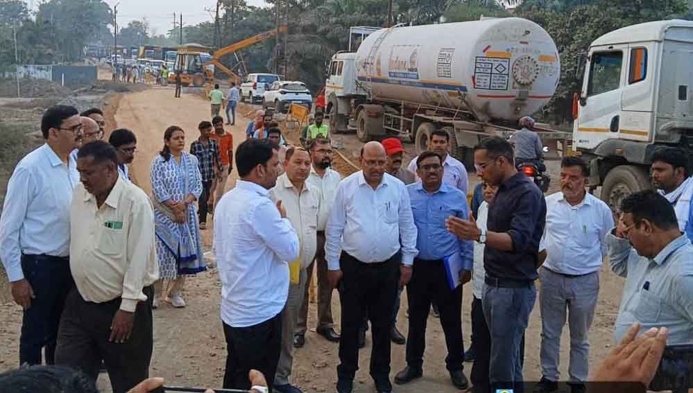 लोक निर्माण विभाग के सचिव ने सड़कों की मरम्मत और बीटी पैच कार्यों में तेजी लाने के दिए निर्देश लोक निर्माण विभाग के सचिव ने सड़कों की मरम्मत और बीटी पैच कार्यों में तेजी लाने के दिए निर्देश