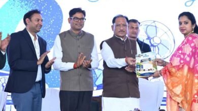 छत्तीसगढ़ में श्रम आधारित उद्योगों को बढ़ावा देकर युवाओं के लिए रोजगार के नए अवसर सृजित कर रही सरकार : मुख्यमंत्री विष्णु देव साय छत्तीसगढ़ में श्रम आधारित उद्योगों को बढ़ावा देकर युवाओं के लिए रोजगार के नए अवसर सृजित कर रही सरकार : मुख्यमंत्री विष्णु देव साय
