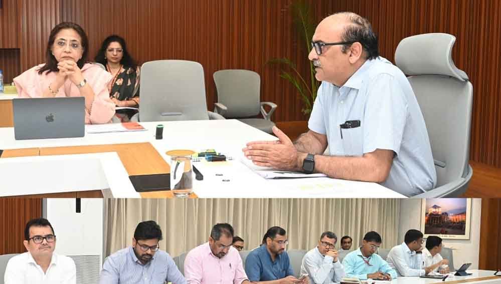 नियद-नेल्ला-नार और बस्तर मुन्ने 2.0 की समीक्षा, 45 योजनाओं का मिल रहा सीधा लाभ नियद-नेल्ला-नार और बस्तर मुन्ने 2.0 की समीक्षा, 45 योजनाओं का मिल रहा सीधा लाभ