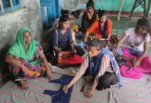 नवरात्र विशेष-6: झांसी की वंदना ने सुई-धागे से लिखी आत्मनिर्भरता की कहानी