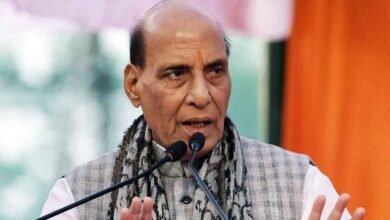 राजनाथ सिंह का राहुल गांधी पर निशाना, बोले- हाइड्रोजन बम का दावा दिवाली का पटाखा भी नहीं निकला राजनाथ सिंह का राहुल गांधी पर निशाना, बोले- हाइड्रोजन बम का दावा दिवाली का पटाखा भी नहीं निकला