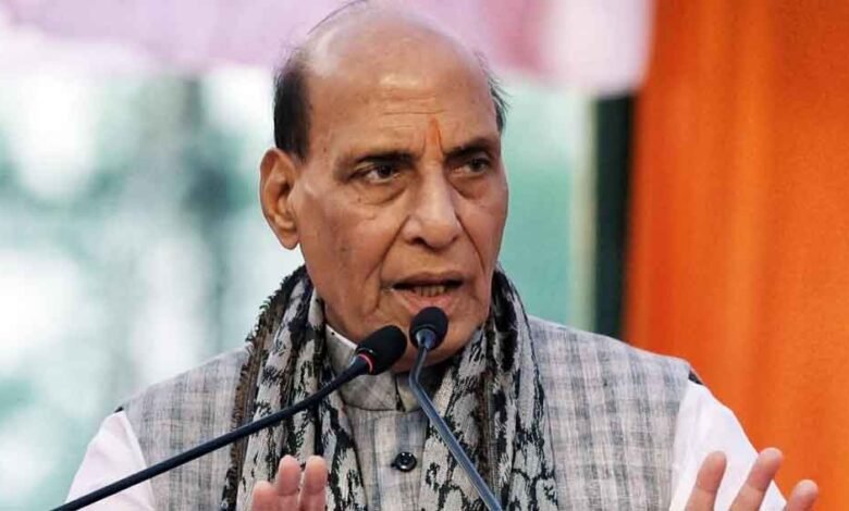 राजनाथ सिंह का राहुल गांधी पर निशाना, बोले- हाइड्रोजन बम का दावा दिवाली का पटाखा भी नहीं निकला राजनाथ सिंह का राहुल गांधी पर निशाना, बोले- हाइड्रोजन बम का दावा दिवाली का पटाखा भी नहीं निकला
