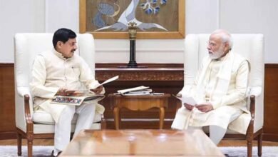 PM मोदी से CM डॉ. यादव की आत्मीय भेंट, Global Investors Summit-2027 का दिया न्योता