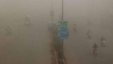 LNG संकट से पाकिस्तान की बढ़ी मुश्किलें, सर्दियों से पहले जहरीली हवा का खतरा LNG संकट से पाकिस्तान की बढ़ी मुश्किलें, सर्दियों से पहले जहरीली हवा का खतरा