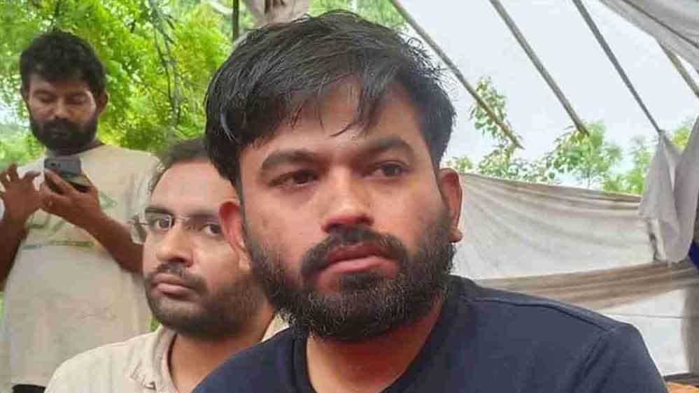 अभिजीत दीपके की अपील- दिवाली तक प्रदर्शन नहीं, परिवार के साथ समय बिताएं अभिजीत दीपके की अपील- दिवाली तक प्रदर्शन नहीं, परिवार के साथ समय बिताएं