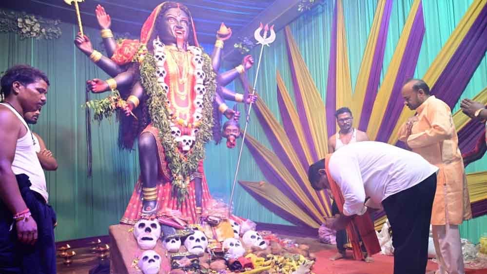 नवरात्रि पर उप मुख्यमंत्री विजय शर्मा ने पिपरिया में विभिन्न दुर्गा उत्सव समितियों के पंडालों में पहुंचकर की पूजा-अर्चना नवरात्रि पर उप मुख्यमंत्री विजय शर्मा ने पिपरिया में विभिन्न दुर्गा उत्सव समितियों के पंडालों में पहुंचकर की पूजा-अर्चना