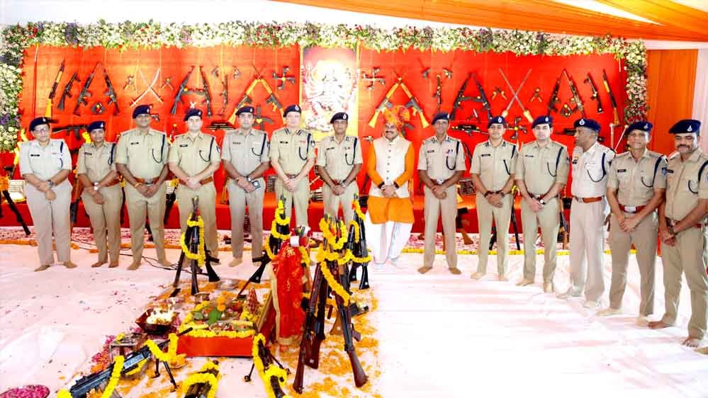 धर्म और न्याय की स्थापना का पर्व है विजयादशमी : मुख्यमंत्री डॉ. यादव धर्म और न्याय की स्थापना का पर्व है विजयादशमी : मुख्यमंत्री डॉ. यादव