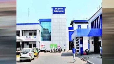 भोपाल के JP अस्पताल में 3 डॉक्टरों की भूख हड़ताल, वेतन और स्टाइपेंड नहीं मिलने से नाराजगी भोपाल के JP अस्पताल में 3 डॉक्टरों की भूख हड़ताल, वेतन और स्टाइपेंड नहीं मिलने से नाराजगी