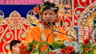 दुनिया में मुस्लिम से मुस्लिम, कम्युनिस्ट से कम्युनिस्ट और क्रिश्चियन से क्रिश्चियन लड़ रहे हैं: मुख्यमंत्री योगी आदित्यनाथ