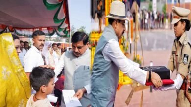 शहीद जवान के परिवार को अब मिलेंगे ₹50-50 लाख, CM मोहन यादव ने सहायता राशि में किया बदलाव शहीद जवान के परिवार को अब मिलेंगे ₹50-50 लाख, CM मोहन यादव ने सहायता राशि में किया बदलाव