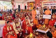 योगी सरकार की सामूहिक विवाह योजना बनी जरूरतमंद परिवारों का सहारा, 28,833 जोड़ों ने थामा एक-दूजे का हाथ
