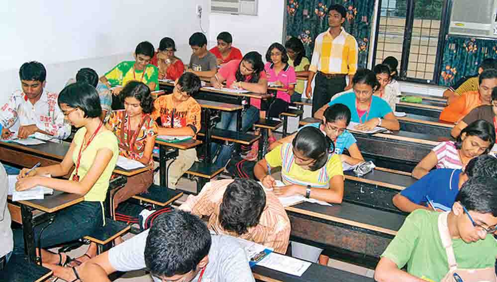 मध्यप्रदेश में कोचिंग सेंटरों पर कसेगा शिकंजा, 90 दिन में पंजीयन और CCTV अनिवार्य करने का प्रस्ताव मध्यप्रदेश में कोचिंग सेंटरों पर कसेगा शिकंजा, 90 दिन में पंजीयन और CCTV अनिवार्य करने का प्रस्ताव