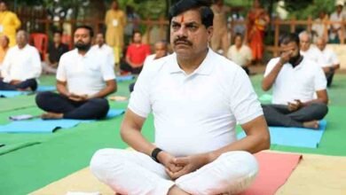 मुख्यमंत्री डॉ. मोहन यादव ने जामली (सेंधवा) के गायत्री धाम में किया योगाभ्यास मुख्यमंत्री डॉ. मोहन यादव ने जामली (सेंधवा) के गायत्री धाम में किया योगाभ्यास