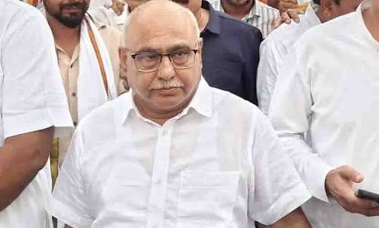 पीएम मोदी के पिता पर खरगे की टिप्पणी को हेमंत खंडेलवाल ने बताया दुर्भाग्यपूर्ण, MP में बयान पर सियासत तेज