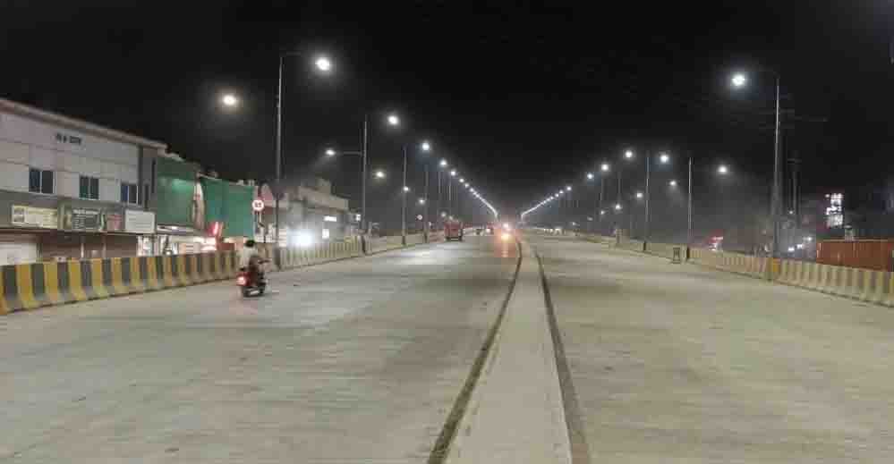 इंदौर-उज्जैन का सफर 40 मिनट में होगा पूरा, डबलडेकर फ्लाईओवर से सिंहस्थ में मिलेगी बड़ी राहत इंदौर-उज्जैन का सफर 40 मिनट में होगा पूरा, डबलडेकर फ्लाईओवर से सिंहस्थ में मिलेगी बड़ी राहत