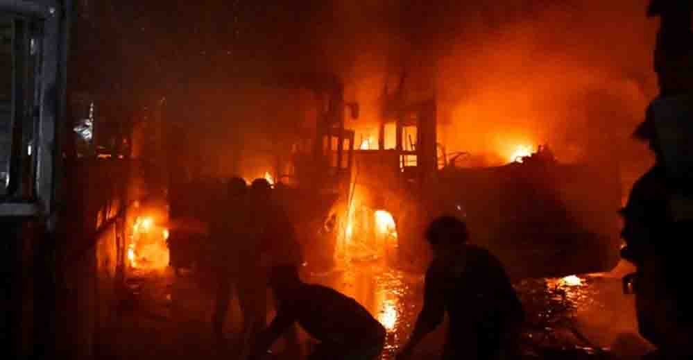 भोपाल ISBT अग्निकांड के बाद प्रशासन की सख्ती, फायर हाइड्रेंट लगेंगे और लंबे समय से खड़ी बसें हटेंगी भोपाल ISBT अग्निकांड के बाद प्रशासन की सख्ती, फायर हाइड्रेंट लगेंगे और लंबे समय से खड़ी बसें हटेंगी